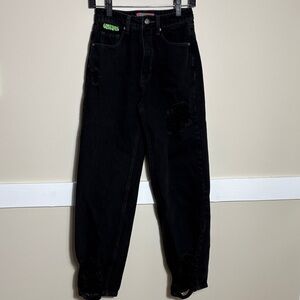 Empyre Distressed Black Skater Jeans with Pink and Green Logo. Size 2